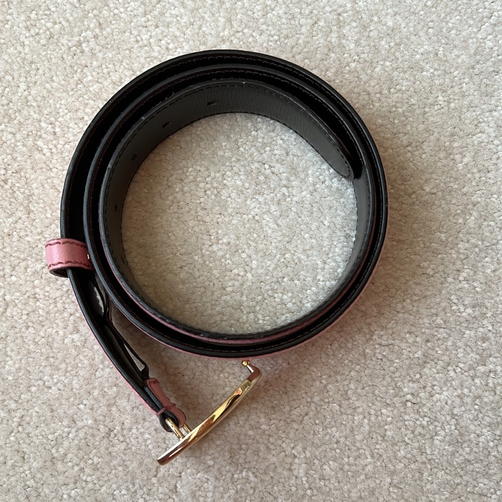 Gucci Pink Leather Gold “G” Belt - Picture 8 of 10